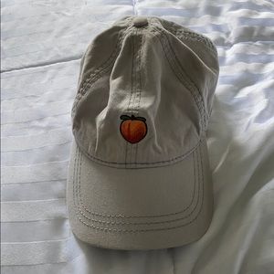 peach cap
